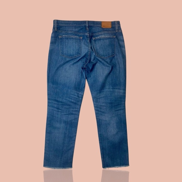 J. Crew ‘Slim Fit Broken In Boyfriend Jeans’ in “Silverwood Wash” Size 31 - Picture 8 of 14